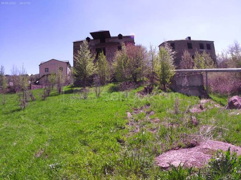 Բնակելի Նշանակության Հողատարածք, 400քմ