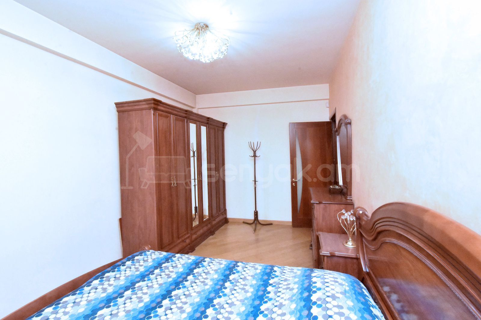 3 Սենյականոց Բնակարան Նորակառույցում, 128քմ, 4/6 հարկ, Կապիտալ Վերանորոգված