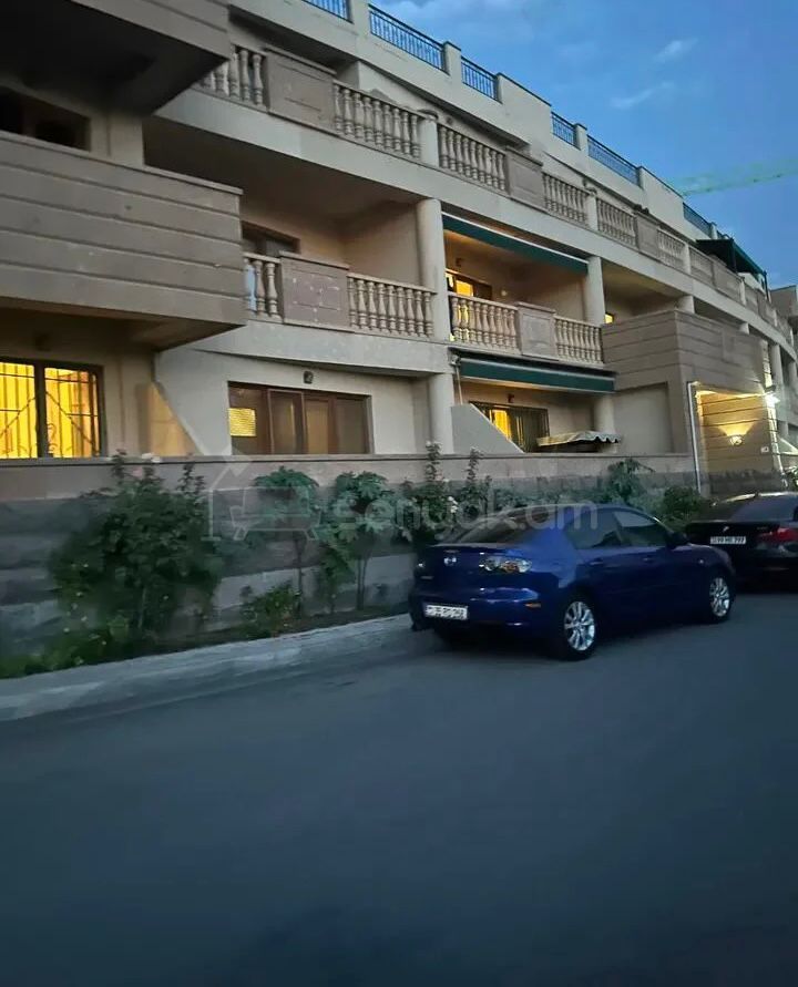 2 Սենյականոց Բնակարան Նորակառույցում, 70քմ, 3/3 հարկ, Կապիտալ Վերանորոգված, Կահավորված