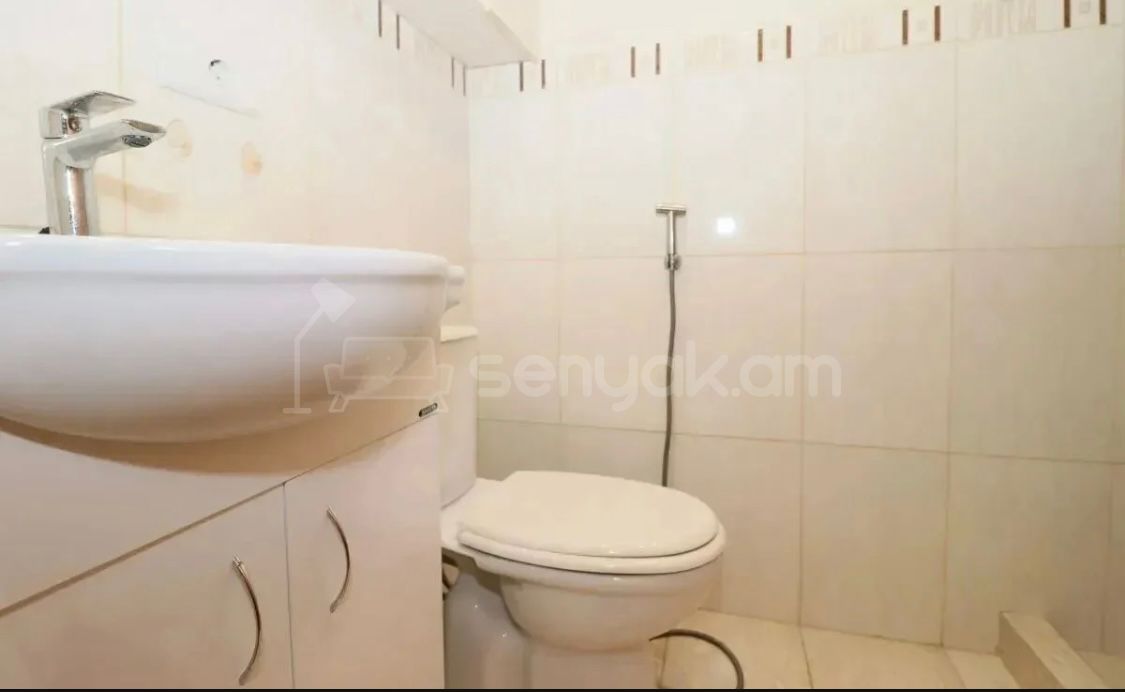 2 Սենյականոց Բնակարան Նորակառույցում, 70քմ, 3/3 հարկ, Կապիտալ Վերանորոգված, Կահավորված