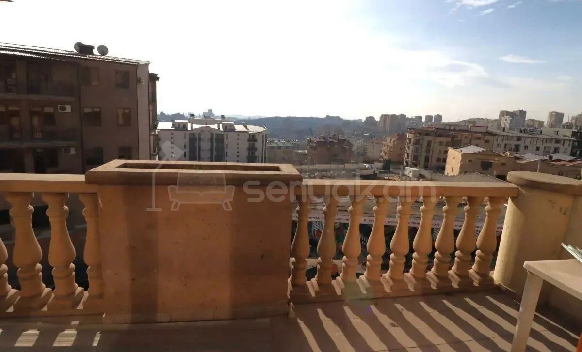 2 Սենյականոց Բնակարան Նորակառույցում, 70քմ, 3/3 հարկ, Կապիտալ Վերանորոգված, Կահավորված