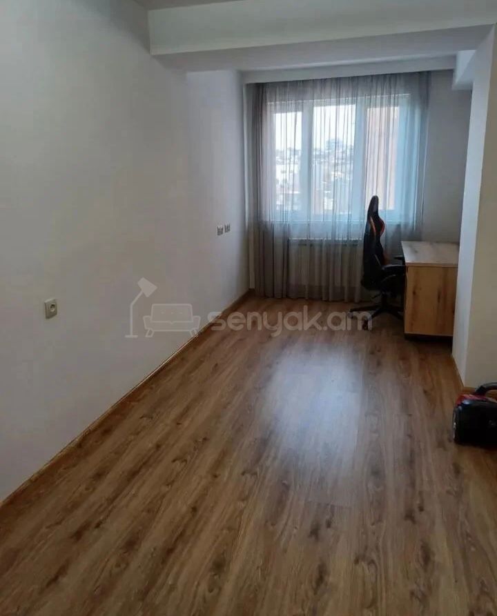 4 Սենյականոց Բնակարան, 120քմ, 10/16 հարկ, Կապիտալ Վերանորոգված, Կահավորված