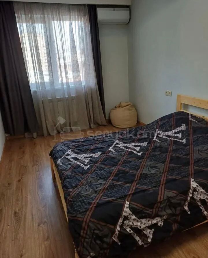 4 Սենյականոց Բնակարան, 120քմ, 10/16 հարկ, Կապիտալ Վերանորոգված, Կահավորված