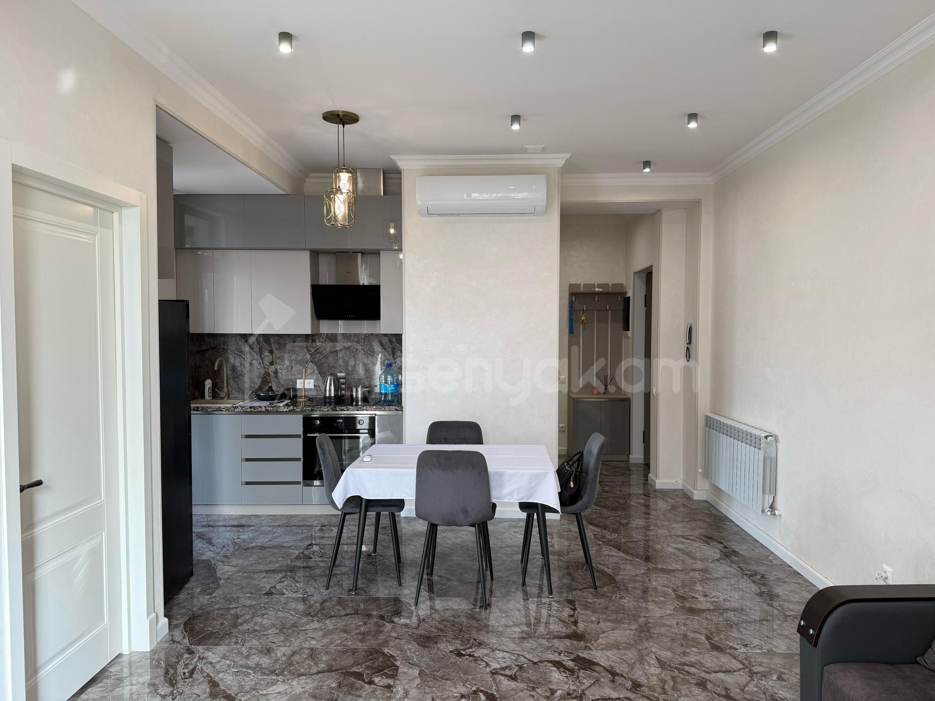 2 Սենյականոց Բնակարան Նորակառույցում, 61քմ, 15/18 հարկ, Կապիտալ Վերանորոգված, Կահավորված