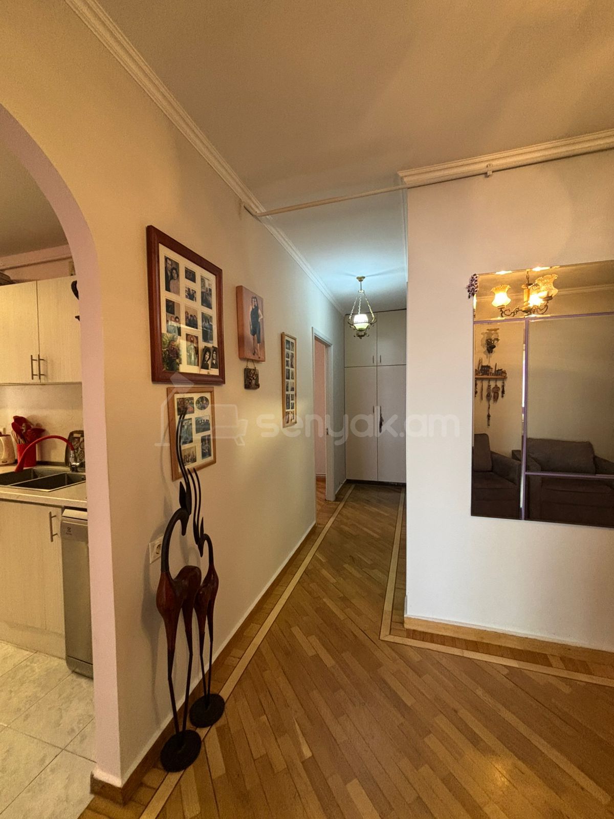 2 Սենյականոց Բնակարան, 80քմ, 10/10 հարկ, Կապիտալ Վերանորոգված