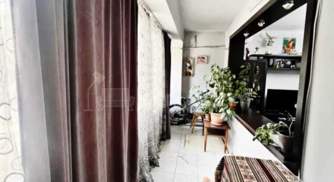 3 Սենյականոց Բնակարան, 73քմ, 1/9 հարկ, Կոսմետիկ Վերանորոգված