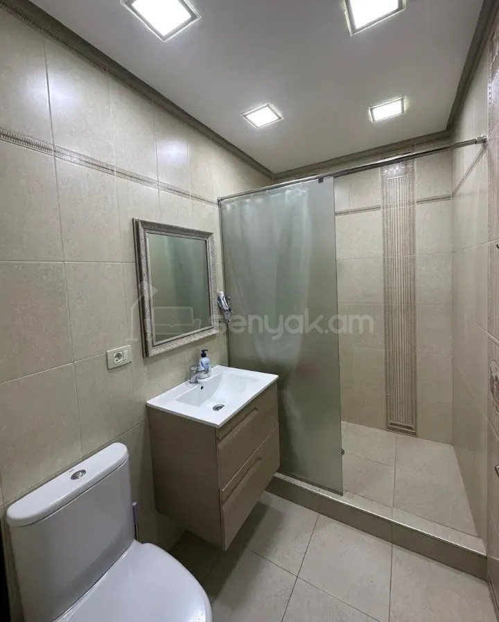 4 Սենյականոց Բնակարան Նորակառույցում, 105քմ, 2/15 հարկ, Կապիտալ Վերանորոգված
