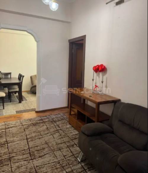 2 Սենյականոց Բնակարան Քարե Շենքում, 58քմ, 4/4 հարկ, Կապիտալ Վերանորոգված, Կահավորված, Արևկող