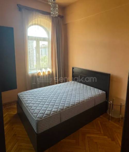 2 Սենյականոց Բնակարան Քարե Շենքում, 58քմ, 4/4 հարկ, Կապիտալ Վերանորոգված, Կահավորված, Արևկող