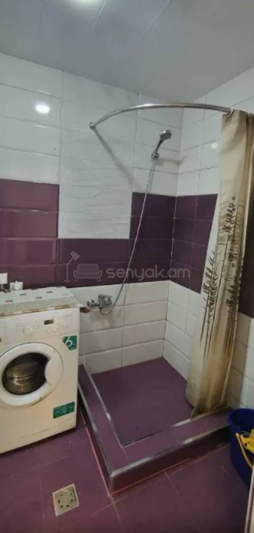 2 Սենյականոց Բնակարան Քարե Շենքում, 45քմ, 4/5 հարկ, Կապիտալ Վերանորոգված, Կահավորված, Արևկող