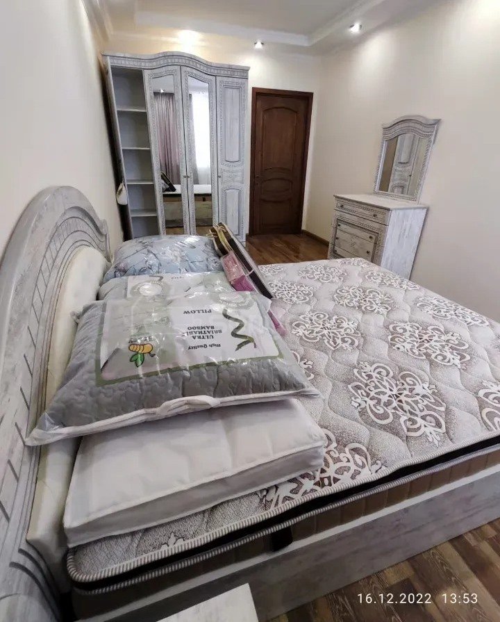 3 Սենյականոց Բնակարան Քարե Շենքում, 97քմ, 4/8 հարկ, Կապիտալ Վերանորոգված, Կահավորված, Արևկող