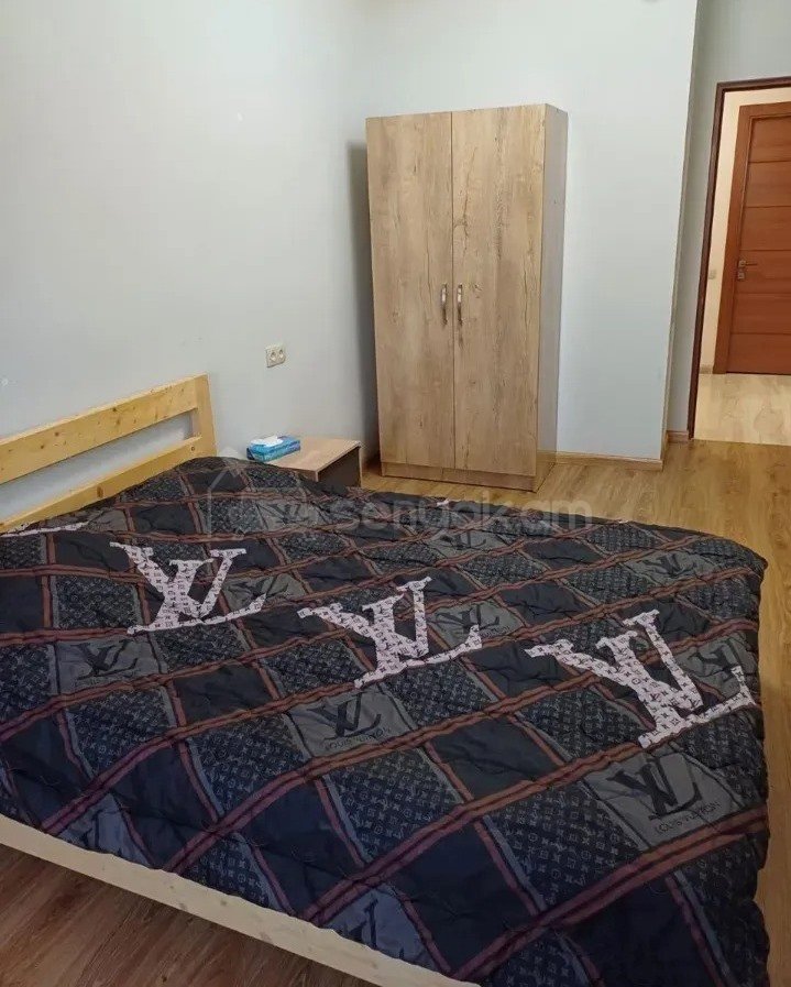 4 Սենյականոց Բնակարան, 120քմ, 10/16 հարկ, Կապիտալ Վերանորոգված, Կահավորված, Արևկող