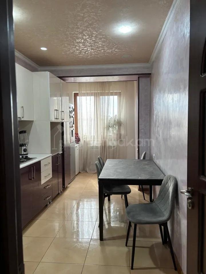 3 Սենյականոց Բնակարան, 94քմ, 4/12 հարկ, Կապիտալ Վերանորոգված
