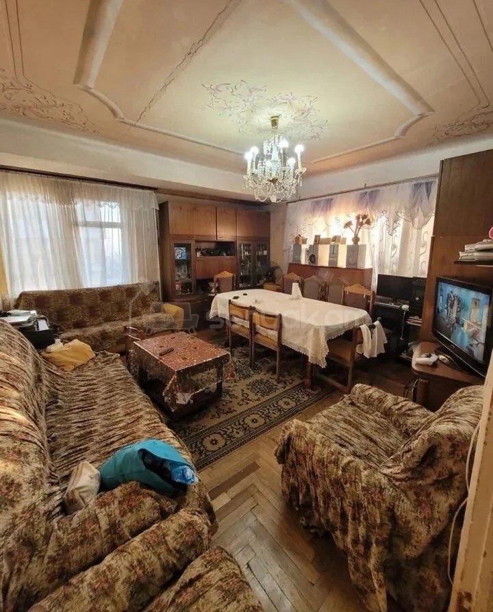 4 Սենյականոց Բնակարան, 85քմ, 13/14 հարկ, Պետական Վիճակում