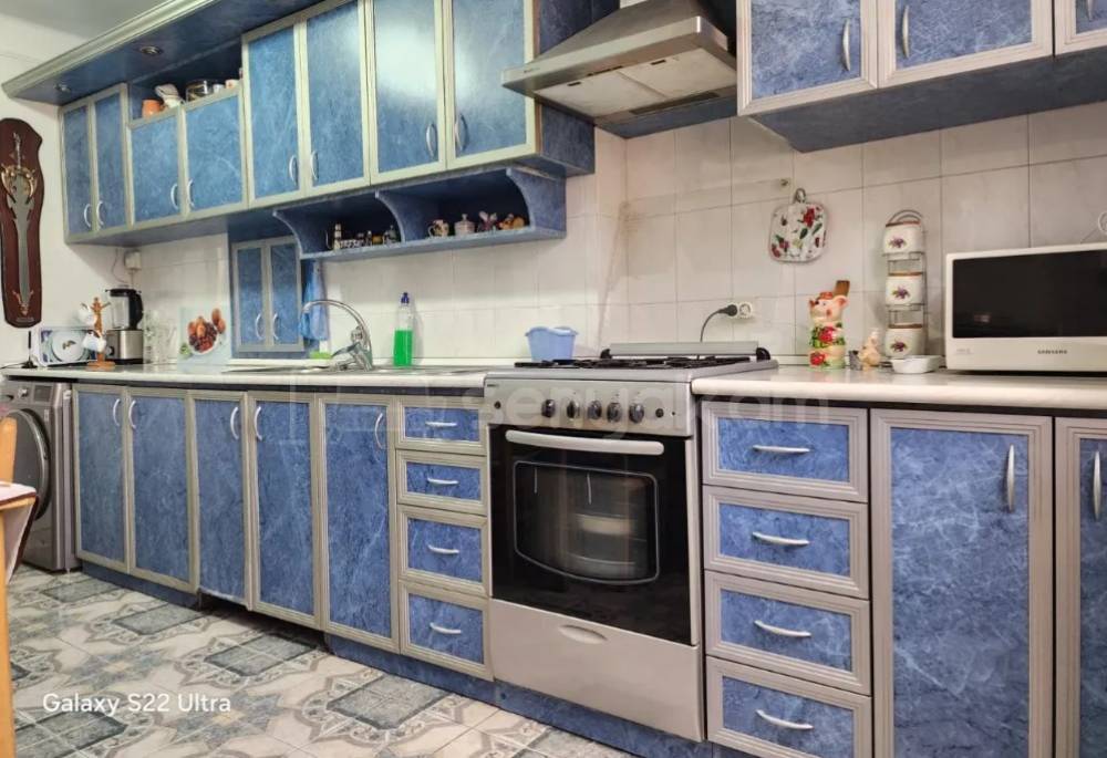 3 Սենյականոց Բնակարան, 85քմ, 9/12 հարկ, Կապիտալ Վերանորոգված, Կահավորված, Արևկող