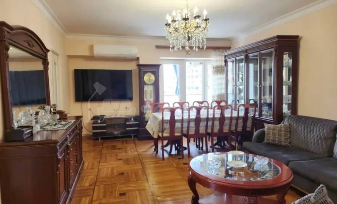 3 Սենյականոց Բնակարան, 85քմ, 9/12 հարկ, Կապիտալ Վերանորոգված, Կահավորված, Արևկող