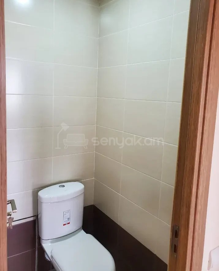 3 Սենյականոց Բնակարան, 100քմ, 8/16 հարկ, Կապիտալ Վերանորոգված, Արևկող