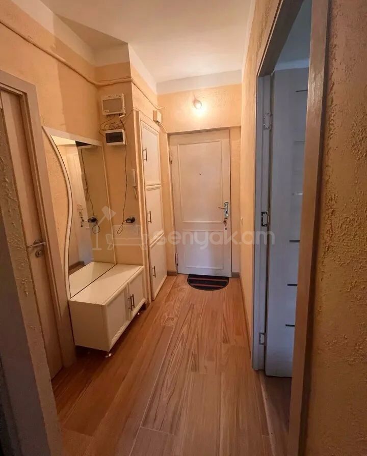 1 Սենյականոց Բնակարան, 40քմ, 5/11 հարկ, Կոսմետիկ Վերանորոգված, Կահավորված, Արևկող