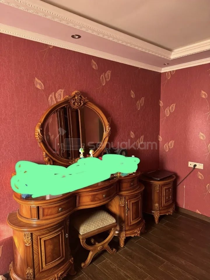 3 Սենյականոց Բնակարան Քարե Շենքում, 78քմ, 2/5 հարկ, Դիզայներական Վերանորոգված