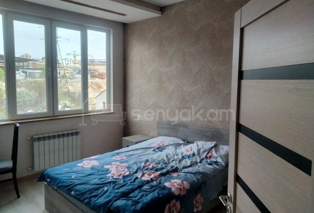 4 Սենյականոց Բնակարան, 103քմ, 4/4 հարկ, Կապիտալ Վերանորոգված