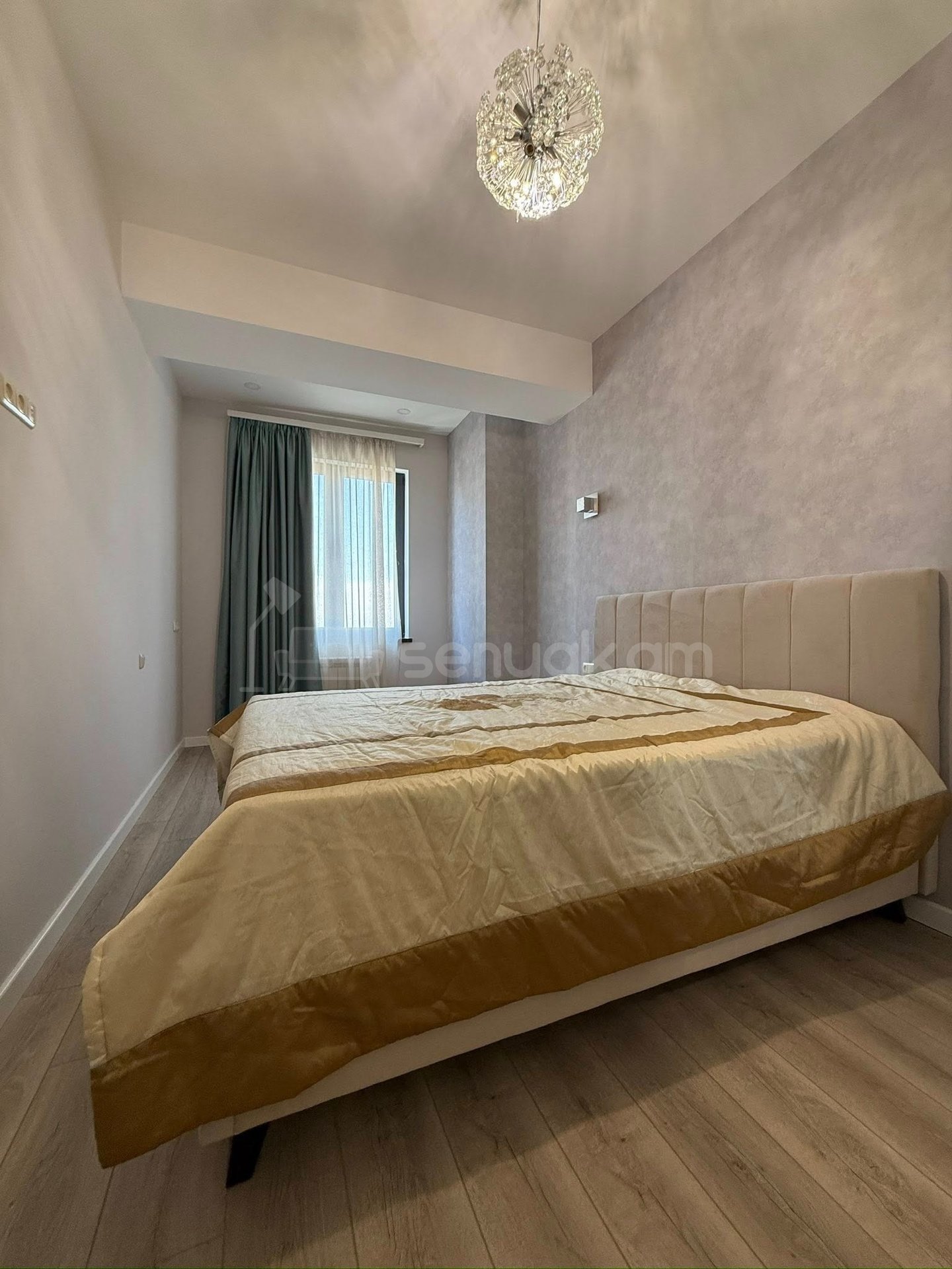4 Սենյականոց Բնակարան Նորակառույցում, 100քմ, 8/14 հարկ, Դիզայներական Վերանորոգված, Կահավորված, Արևկող