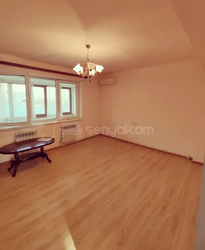 4 Սենյականոց Բնակարան, 85քմ, 4/9 հարկ, Կապիտալ Վերանորոգված
