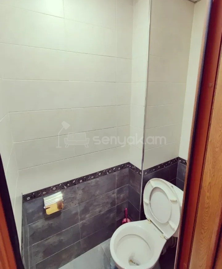 4 Սենյականոց Բնակարան, 85քմ, 4/9 հարկ, Նորմալ Վիճակում