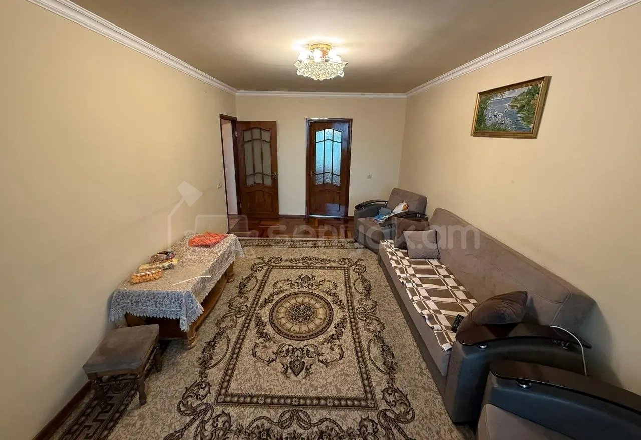3 Սենյականոց Բնակարան, 76քմ, 2/4 հարկ, Կապիտալ Վերանորոգված
