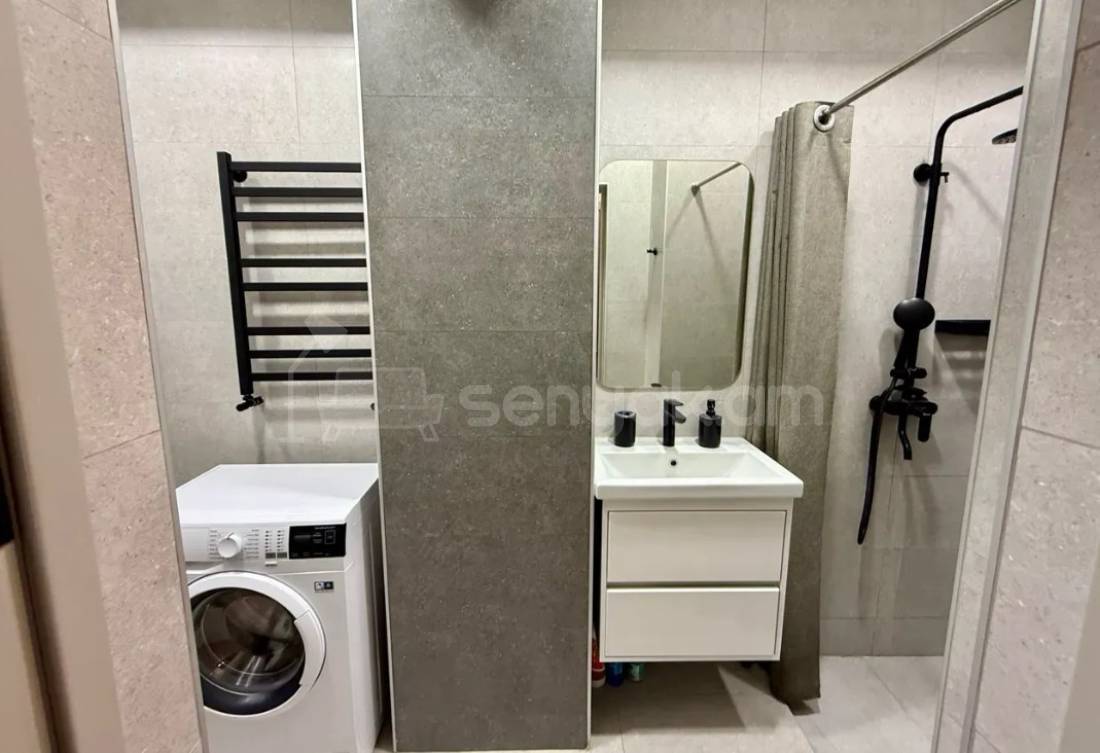 3 Սենյականոց Բնակարան Նորակառույցում, 62քմ, 6/8 հարկ, Կապիտալ Վերանորոգված, Կահավորված, Արևկող