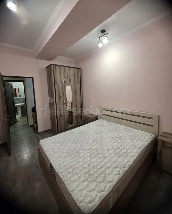2 Սենյականոց Բնակարան, 57քմ, 3/8 հարկ, Կապիտալ Վերանորոգված, Կահավորված, Արևկող