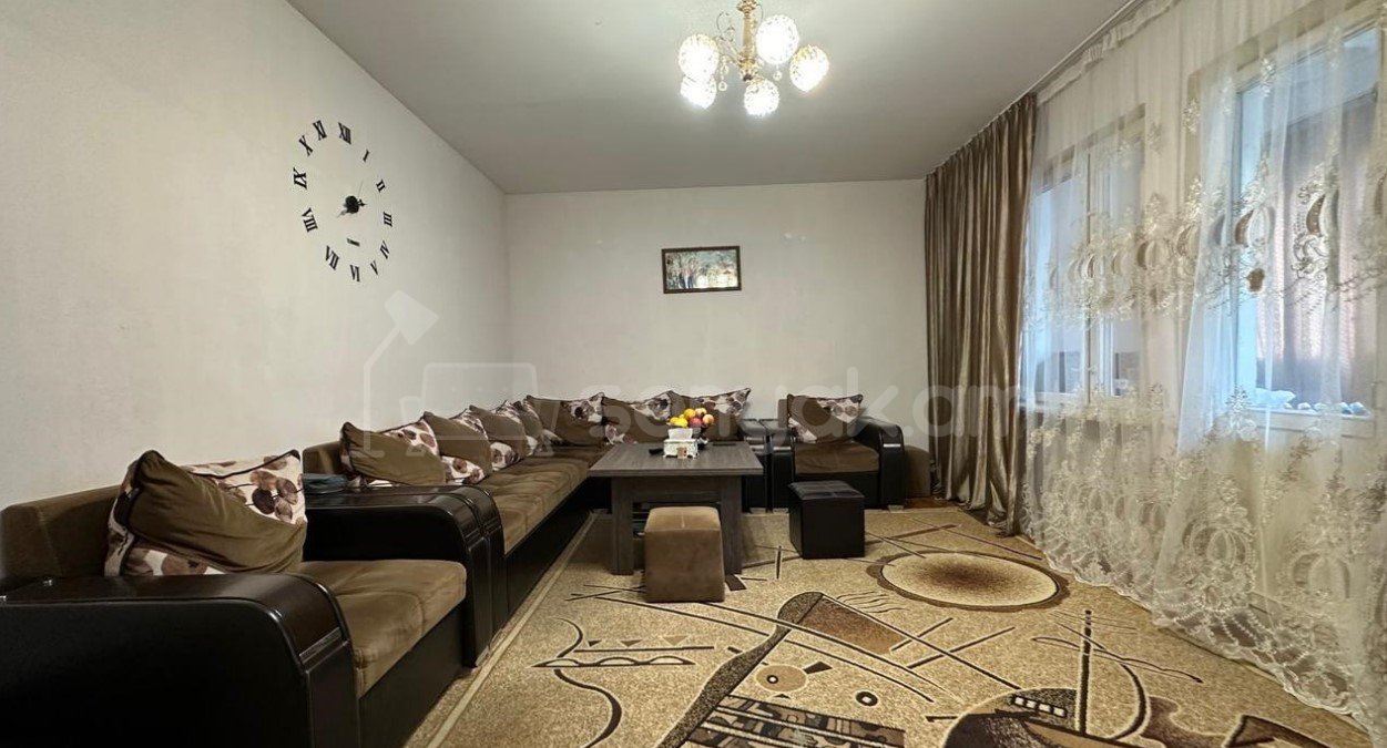 3 Սենյականոց Բնակարան, 98քմ, 2/9 հարկ, Կոսմետիկ Վերանորոգված