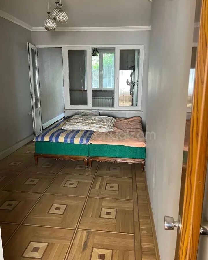 3 Սենյականոց Բնակարան Քարե Շենքում, 86քմ, 1/4 հարկ, Կոսմետիկ Վերանորոգված, Կահավորված