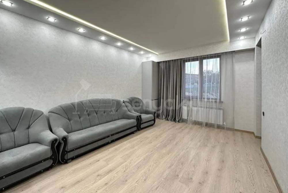 3 Սենյականոց Բնակարան Նորակառույցում, 72քմ, 7/16 հարկ, Դիզայներական Վերանորոգված, Կահավորված, Արևկող