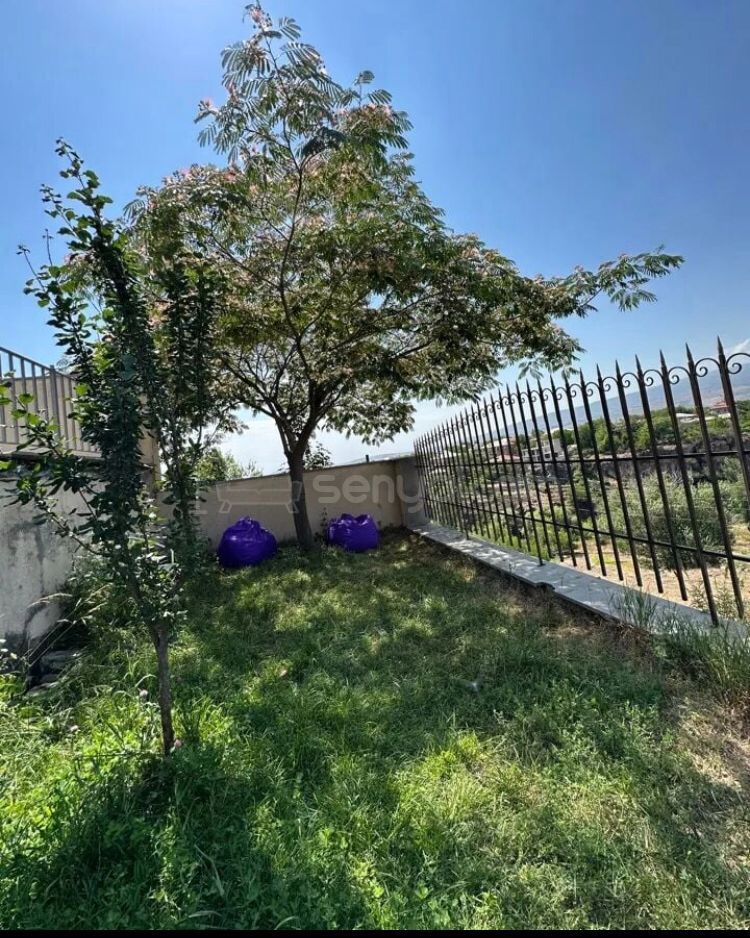 5 Սենյականոց Սեփական Տուն, 320քմ, Կապիտալ Վերանորոգված