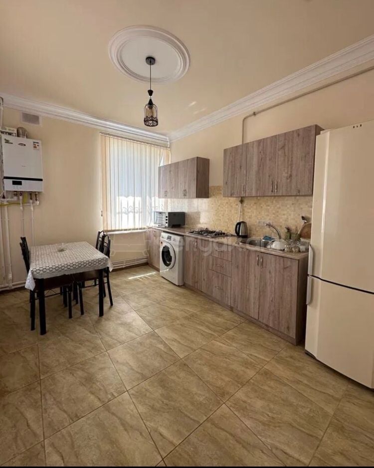 5 Սենյականոց Սեփական Տուն, 320քմ, Կապիտալ Վերանորոգված