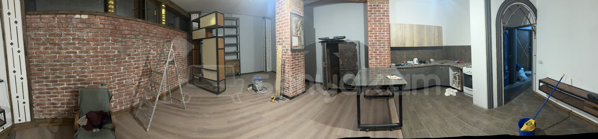 3 Սենյականոց Բնակարան Քարե Շենքում, 120քմ, 1/16 հարկ, Նորմալ Վիճակում