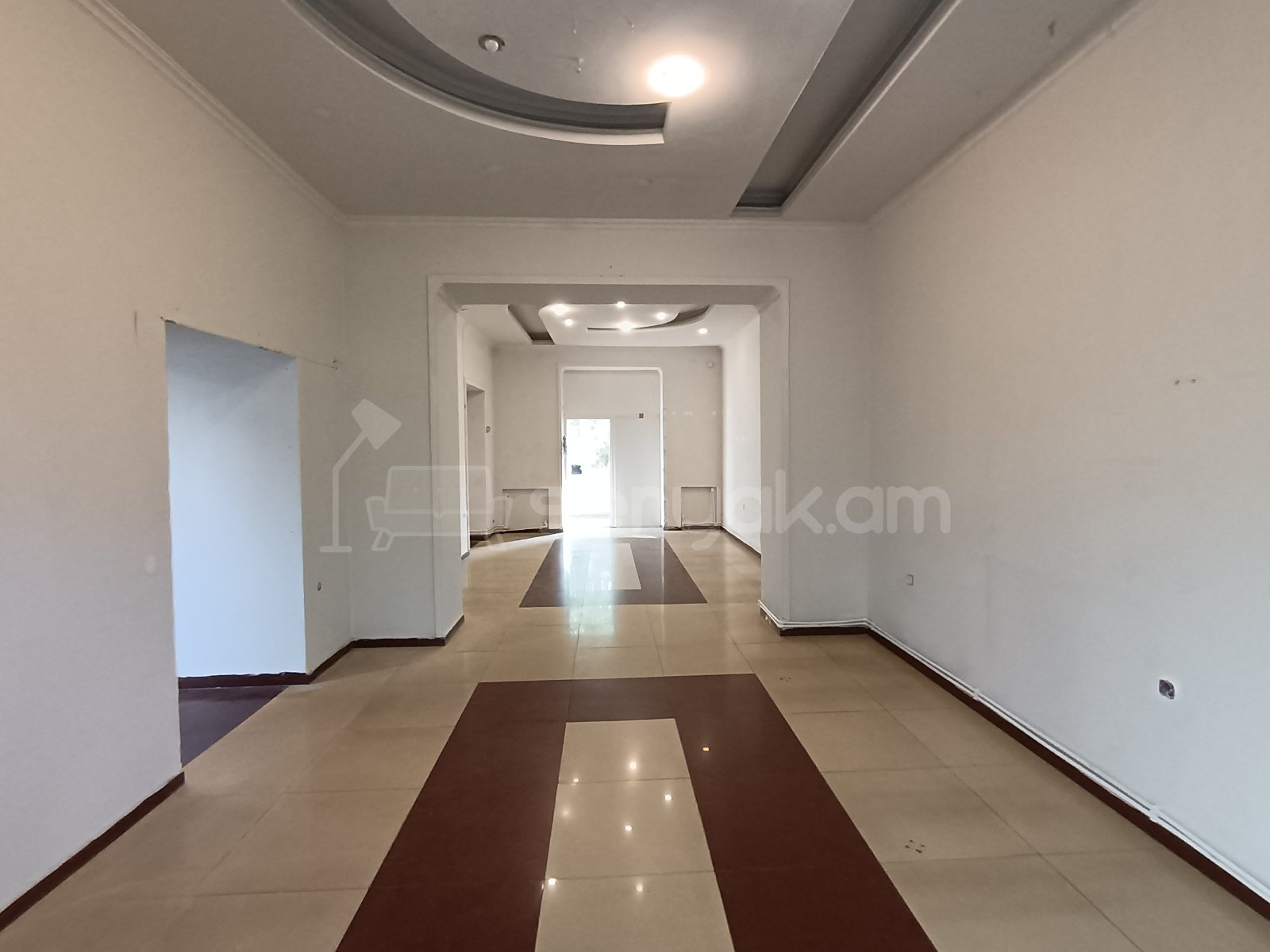 Առևտրի Տարածք, 100քմ, Կապիտալ Վերանորոգված