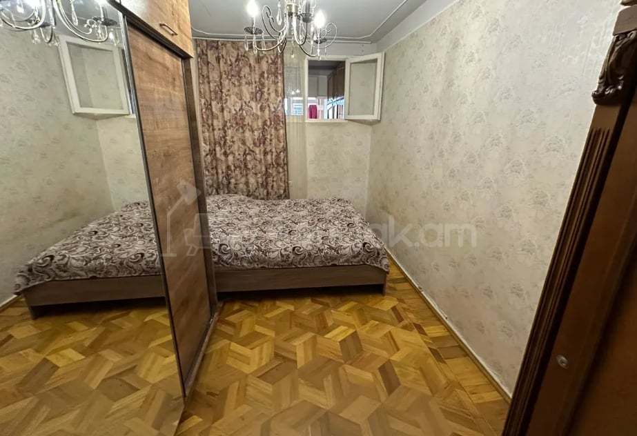 4 Սենյականոց Բնակարան, 95քմ, 10/13 հարկ, Կոսմետիկ Վերանորոգված