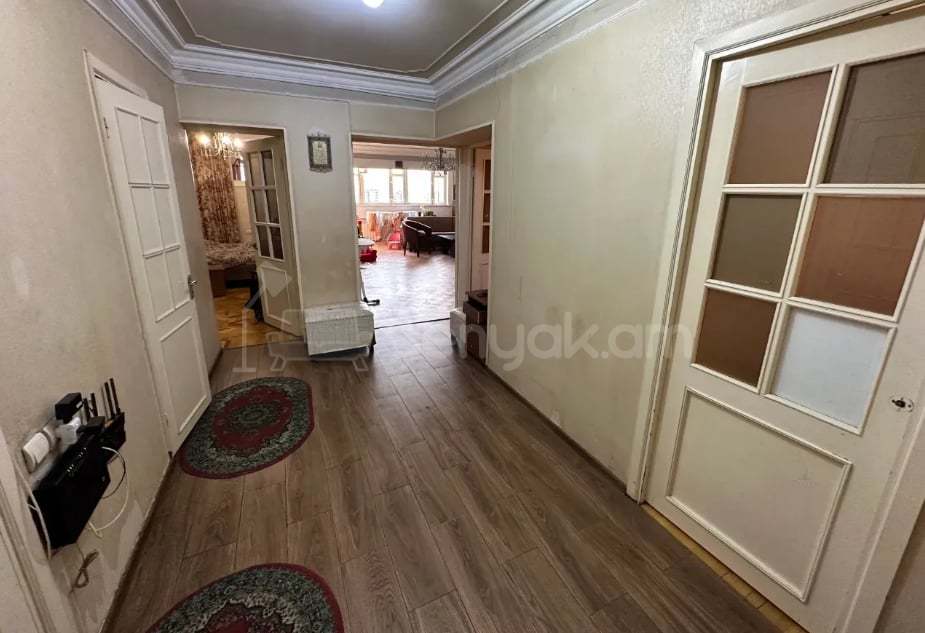 4 Սենյականոց Բնակարան, 95քմ, 10/13 հարկ, Կոսմետիկ Վերանորոգված