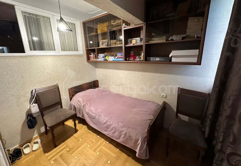 4 Սենյականոց Բնակարան, 95քմ, 10/13 հարկ, Կոսմետիկ Վերանորոգված