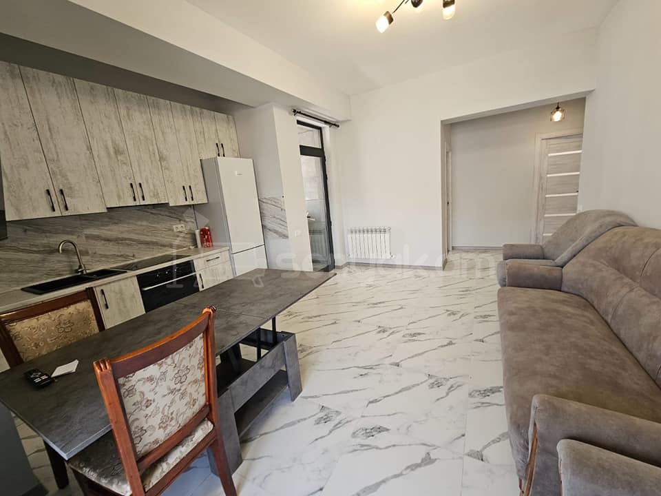 3 Սենյականոց Բնակարան Նորակառույցում, 75քմ, 5/14 հարկ, Կապիտալ Վերանորոգված, Կահավորված