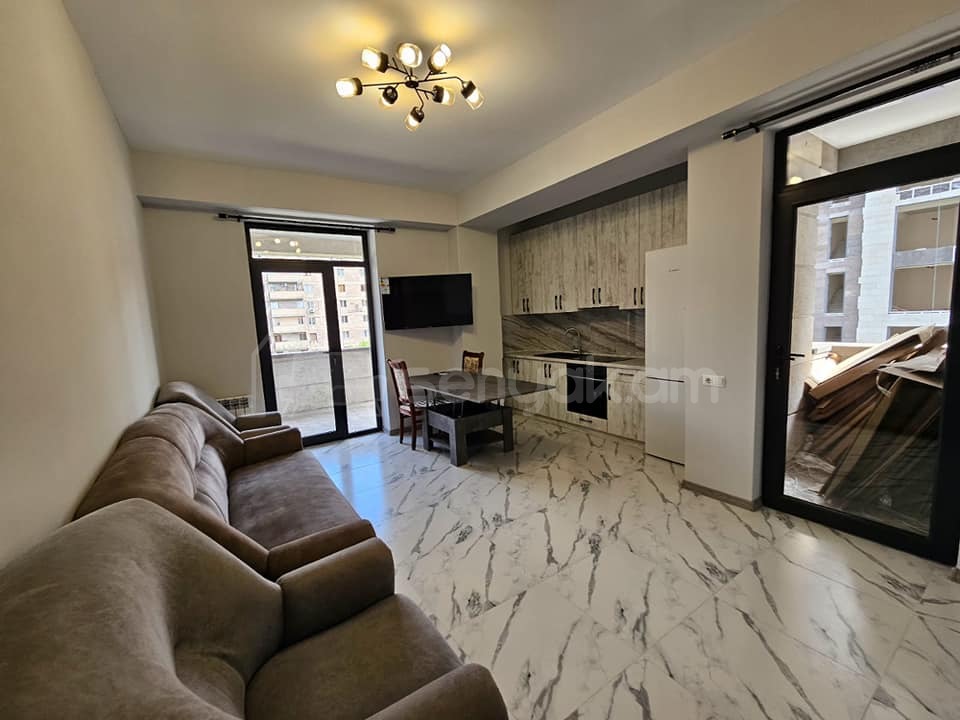 3 Սենյականոց Բնակարան Նորակառույցում, 75քմ, 5/14 հարկ, Կապիտալ Վերանորոգված, Կահավորված