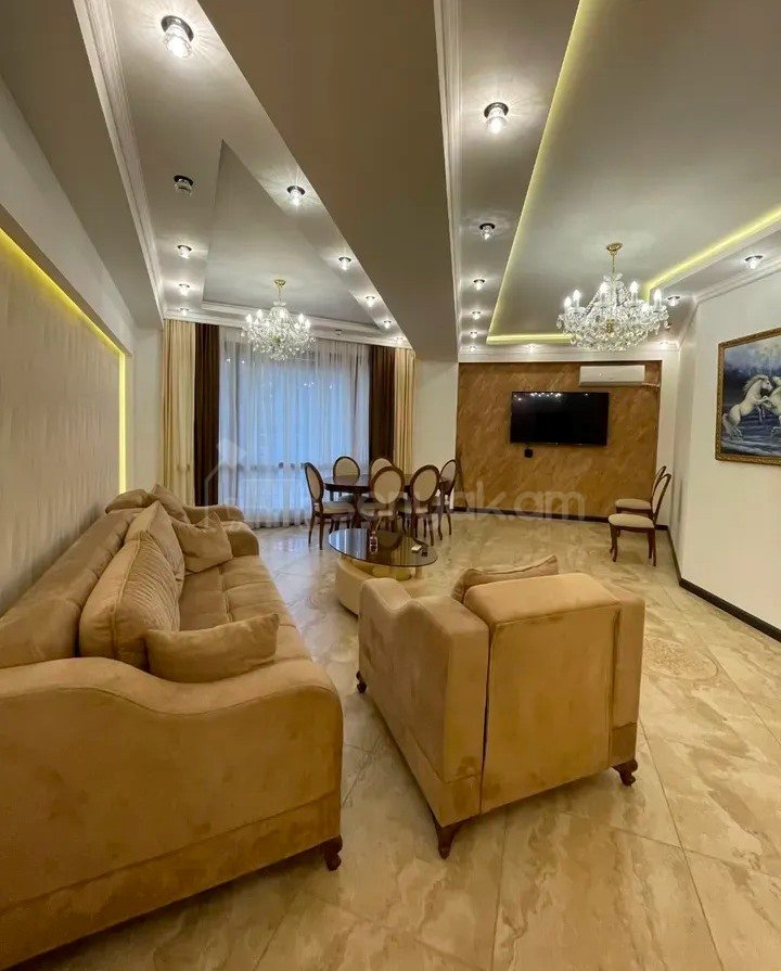 4 Սենյականոց Բնակարան, 170քմ, 4/18 հարկ, Կապիտալ Վերանորոգված, Կահավորված, Արևկող
