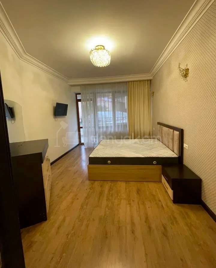 4 Սենյականոց Բնակարան, 170քմ, 4/18 հարկ, Կապիտալ Վերանորոգված, Կահավորված, Արևկող