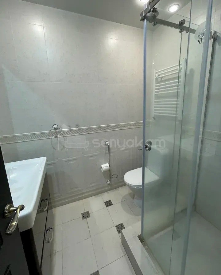 4 Սենյականոց Բնակարան, 170քմ, 4/18 հարկ, Կապիտալ Վերանորոգված, Կահավորված, Արևկող