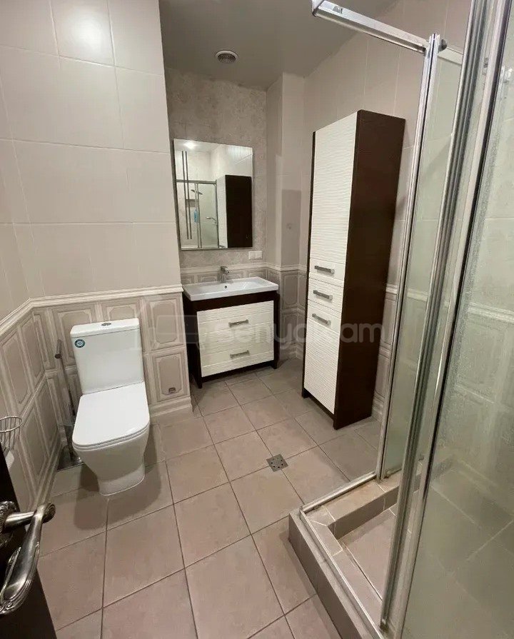 4 Սենյականոց Բնակարան, 170քմ, 4/18 հարկ, Կապիտալ Վերանորոգված, Կահավորված, Արևկող