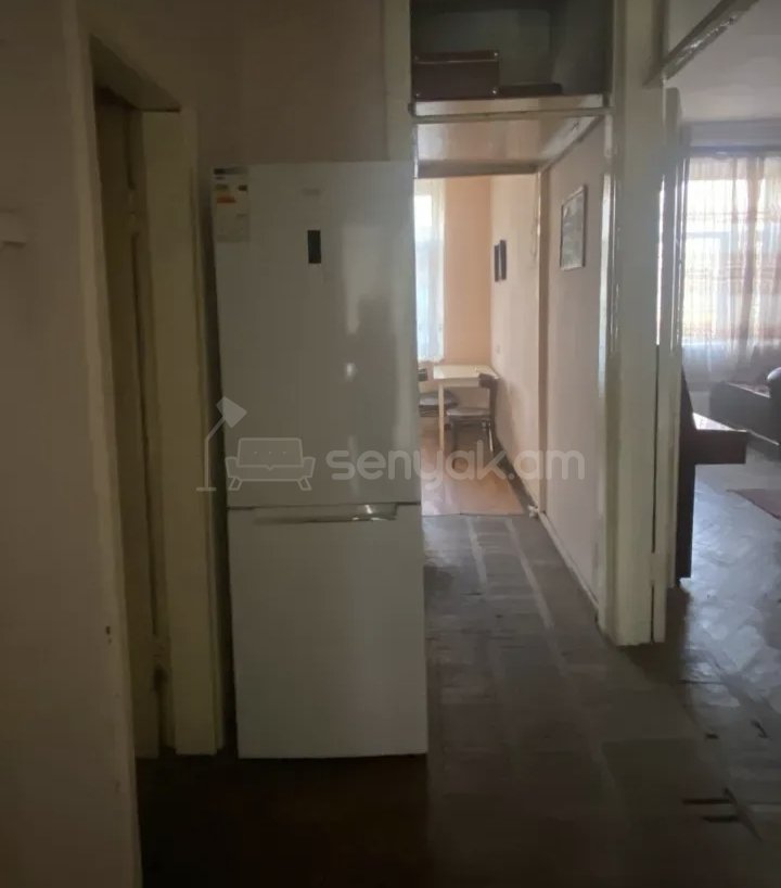 1 Սենյականոց Բնակարան, 45քմ, 3/9 հարկ, Նորմալ Վիճակում, Կահավորված, Արևկող