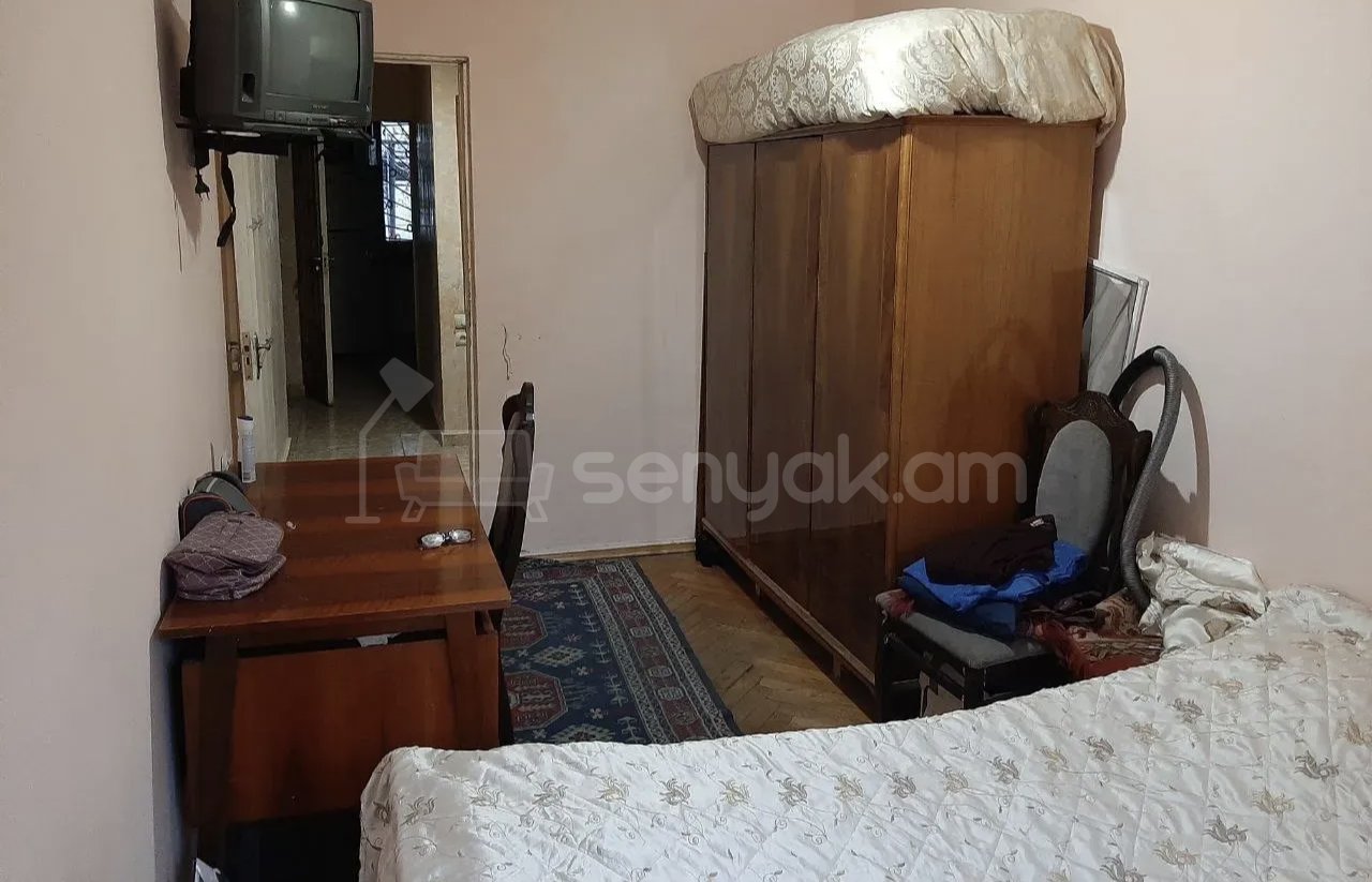 2 Սենյականոց Բնակարան Քարե Շենքում, 63քմ, 1/4 հարկ, Կոսմետիկ Վերանորոգված, Կահավորված