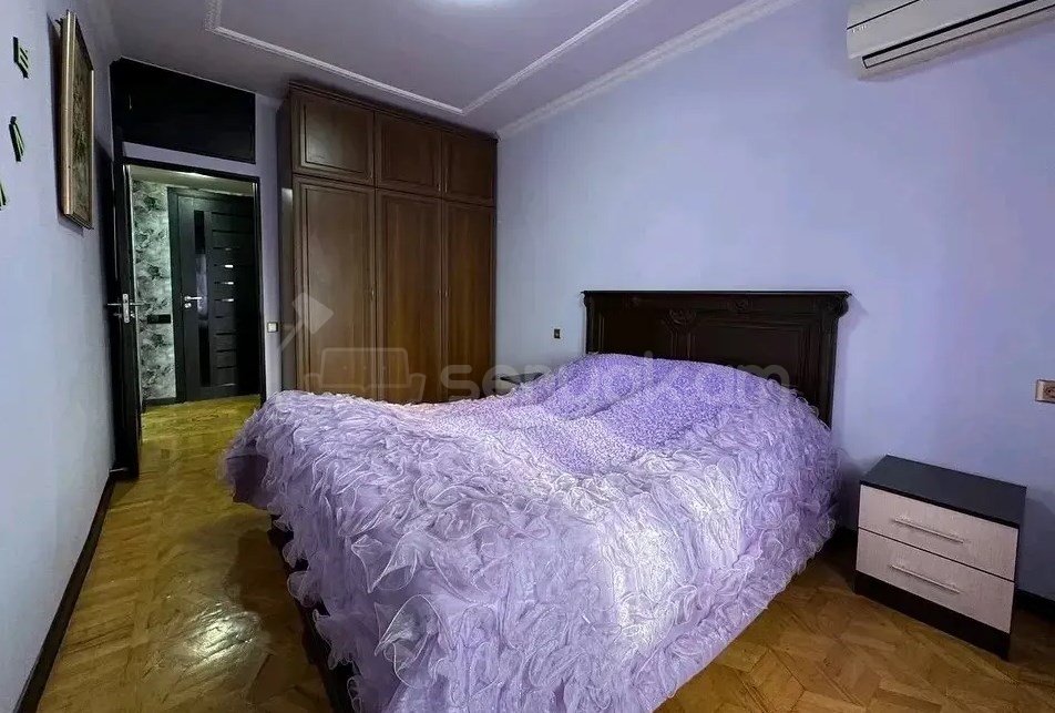 4 Սենյականոց Բնակարան, 80քմ, 8/9 հարկ, Կապիտալ Վերանորոգված