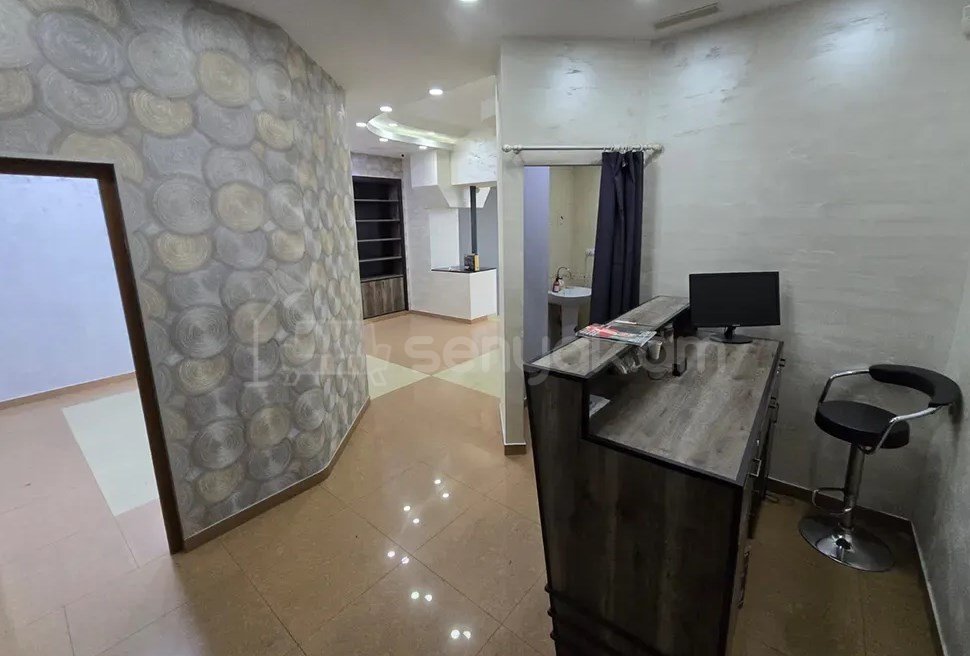 Օֆիսային Տարածք, 200քմ, Կապիտալ Վերանորոգված